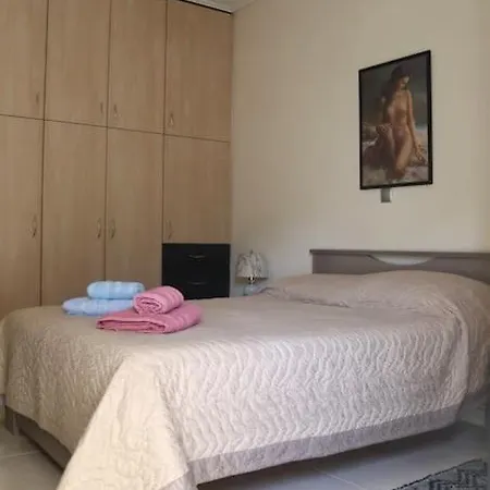 Άνετο Και Βολικό Διαμέρισμα Афины Экстерьер фото